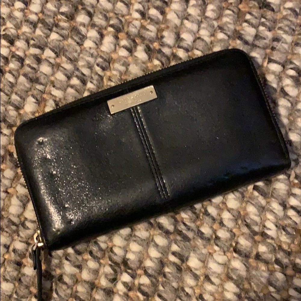 Kate Spade black full zip wallet
